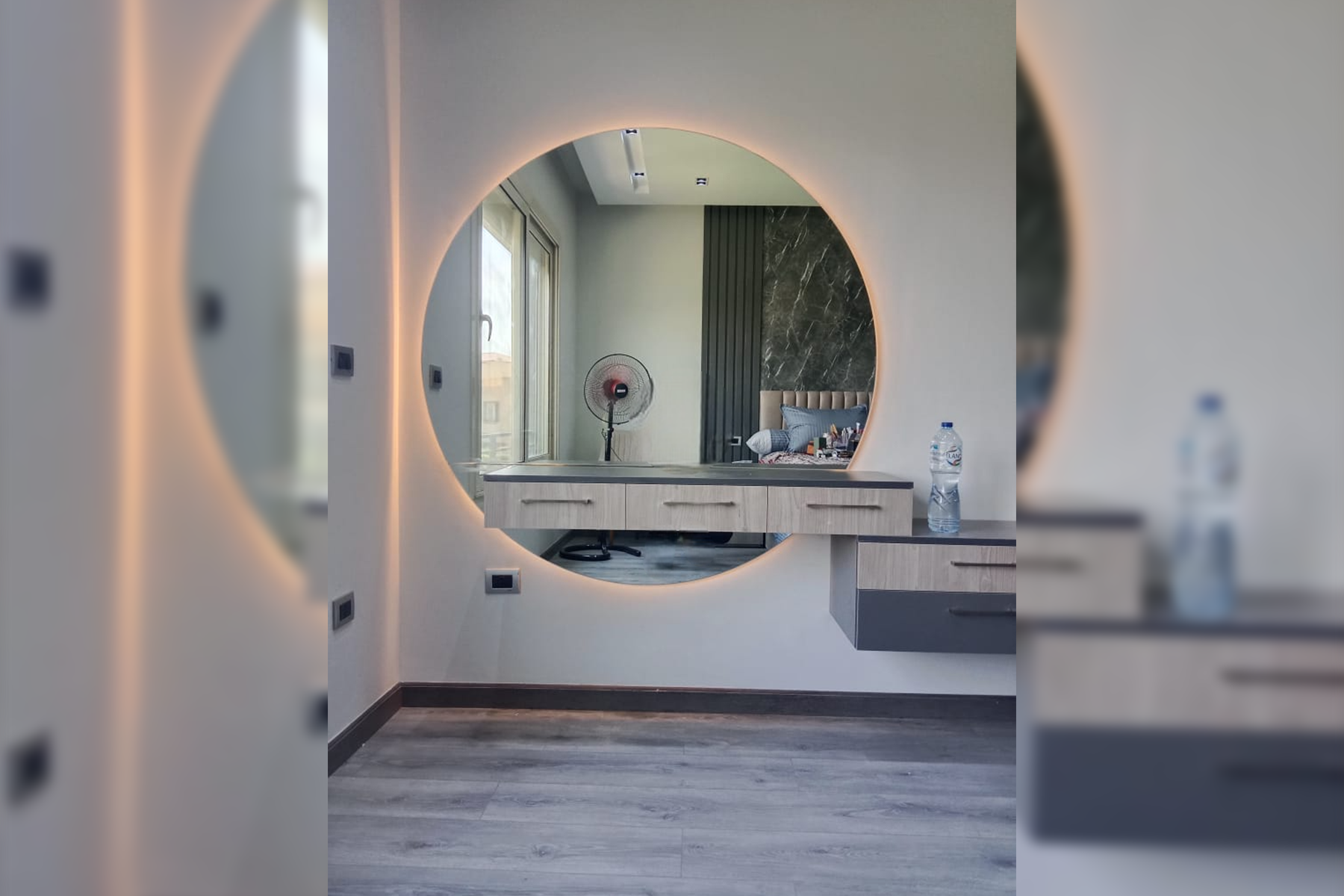 مرايا معمارية وديكورية ذكية